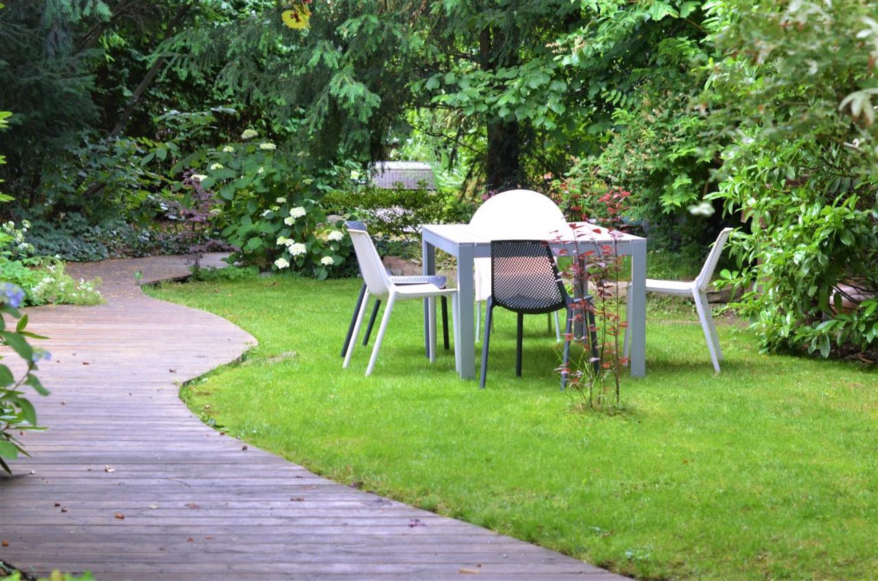 Gaestezimmer Mit Garten In Fischeln Krefeld Exterior foto